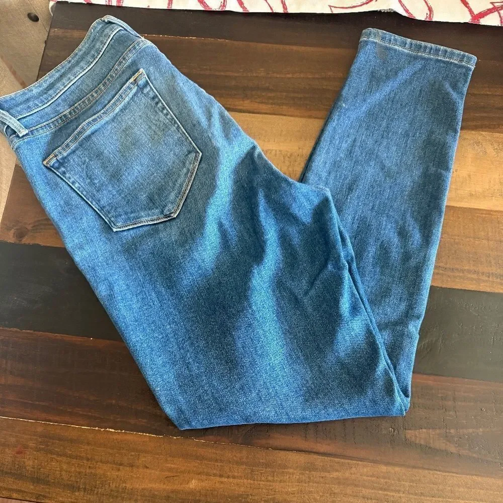 VINEYARD VINES HIGH RISE SKINNY JEANS SIZE 31